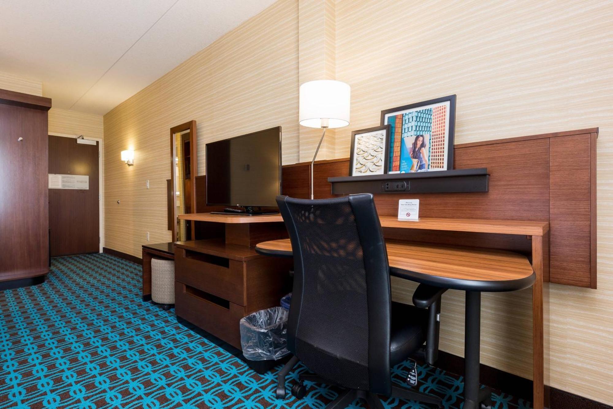Fairfield Inn & Suites By Marriott Edmonton North Esterno foto